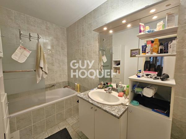 BILLERE rare et beau T3 avec terrasse, parking et garage dans résidence récente