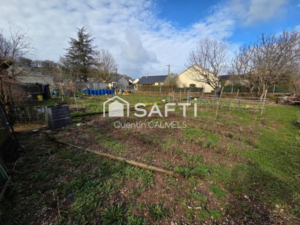 Ensemble immobilier à Nuces , maison de plain-pied et local commercial loué