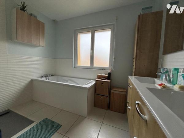 GRANDE MAISON A LA CAMPAGNE