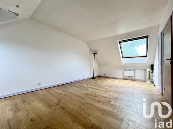 Maison à vendre 7 pièces 214 m² Villecresnes