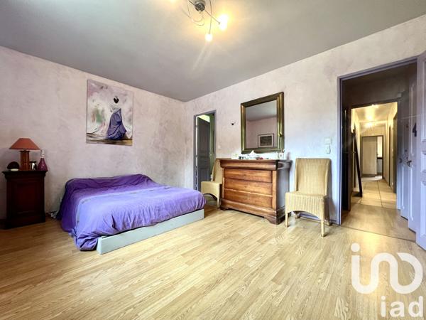 Maison à vendre 7 pièces 214 m² Villecresnes