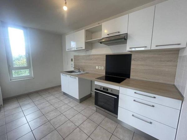 Appartement 3 pièces                                        - 38100 Grenoble Réf : 5322