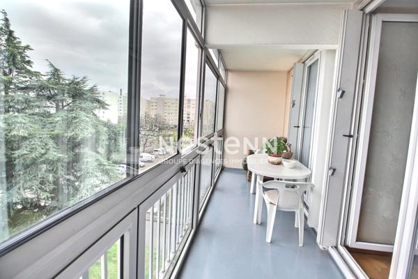 Appartement Venissieux 4 pièce(s) 75 m²