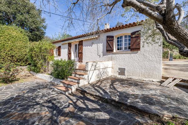 Domaine d’Exception à Plan-de-la-Tour – Propriété Unique sur 11 487 m² : 4 Villas, Parc Arboré, Piscines, Spa,