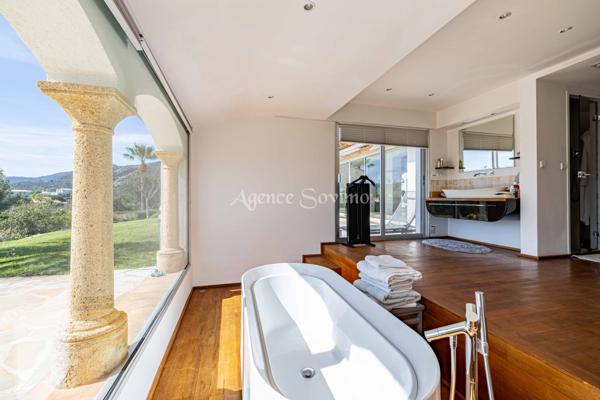 Domaine d’Exception à Plan-de-la-Tour – Propriété Unique sur 11 487 m² : 4 Villas, Parc Arboré, Piscines, Spa,