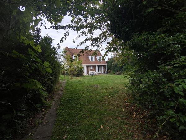 Maison familiale de 6 pièces avec deux parcelles