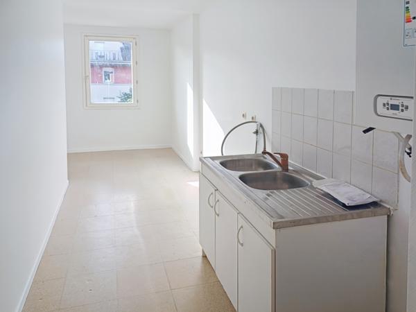 SAINT PIERRE DU PERRAY CENTRE VILLE