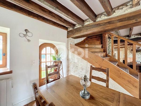 Maison à vendre    6 pièces •  Provins
