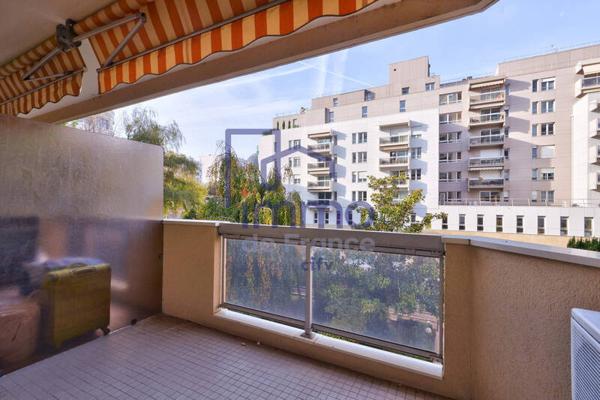 Appartement 2 pièces                                        - 69006 Lyon 6e  Arrondissement Réf : 21662
