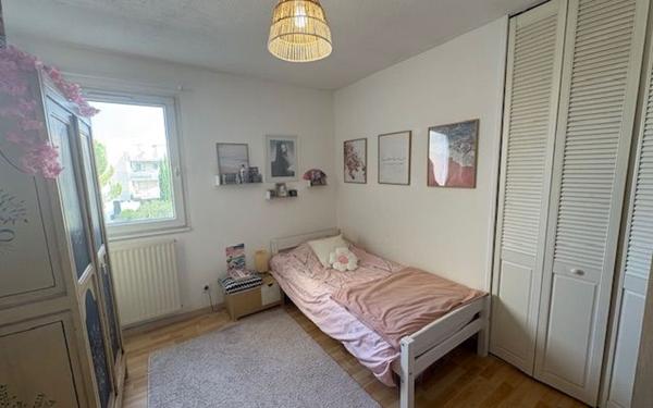 Appartement à louer    4 pièces • 90,70 m2 Nîmes