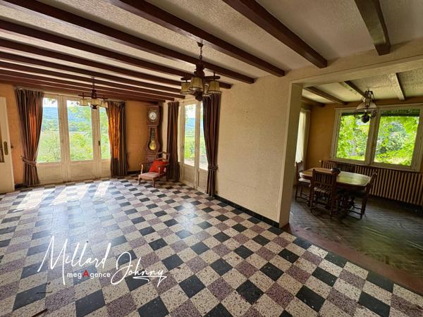 Maison à CLUNY, 71250 - 6 pièces 116m²