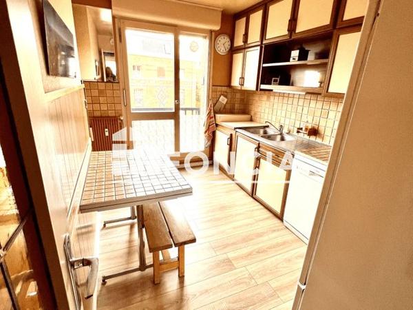 À vendre Appartement 3 pièces 73 m² - Valenciennes 59300