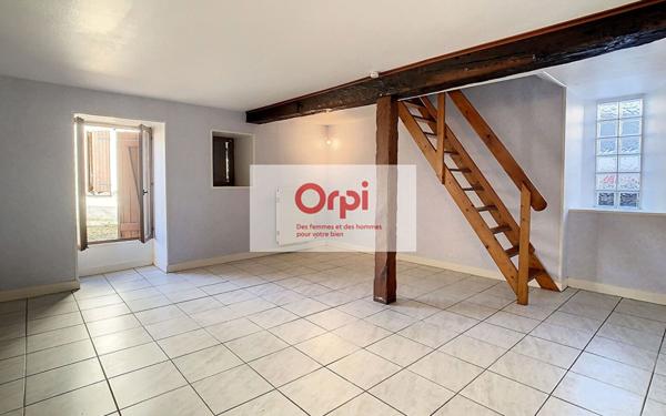 Appartement à louer    3 pièces • 69,53 m2 Montluçon
