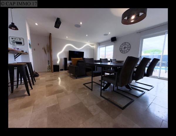 Maison de 95,55 m² en vente à SECTEUR ROCHEFORT