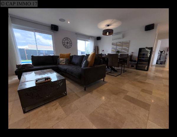 Maison de 95,55 m² en vente à SECTEUR ROCHEFORT