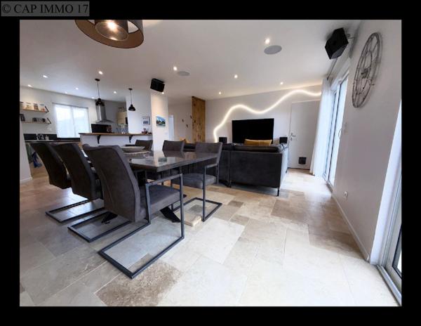 Maison de 95,55 m² en vente à SECTEUR ROCHEFORT