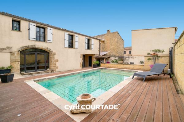 Beauvoisin, Dpt Gard (30), Maison en pierre de 236m² avec dépendance et piscine - Jardin de 247m²