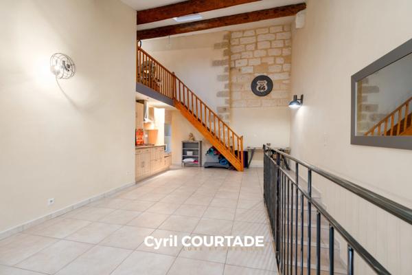 Beauvoisin, Dpt Gard (30), Maison en pierre de 236m² avec dépendance et piscine - Jardin de 247m²