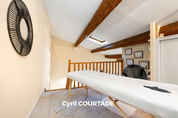 Beauvoisin, Dpt Gard (30), Maison en pierre de 236m² avec dépendance et piscine - Jardin de 247m²