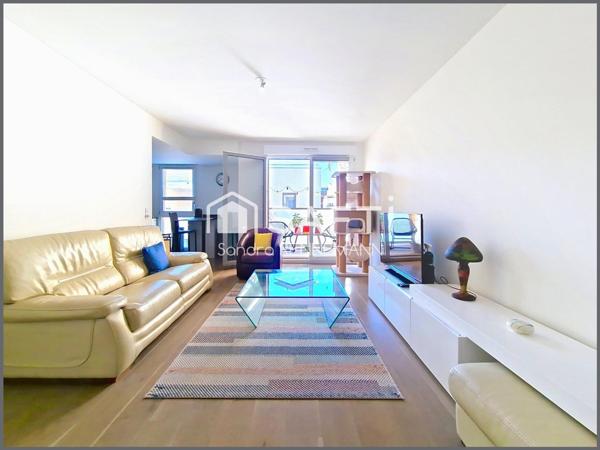 3P lumineux 2024, vue Tour Eiffel, balcon+parking