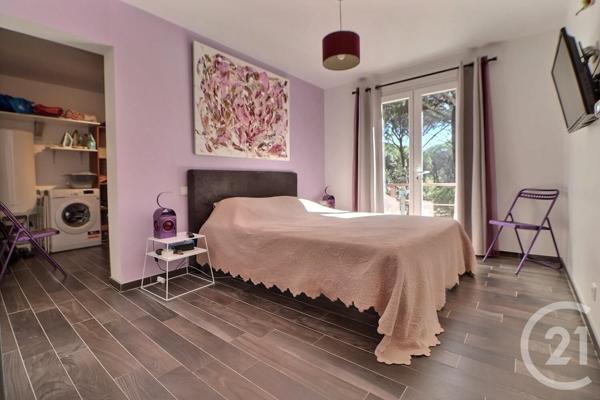 Maison à vendre  5 pièces - 178 m2 ROQUEBRUNE SUR ARGENS - 83