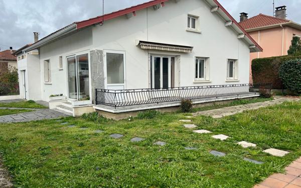 Maison à louer    4 pièces •  Tarbes