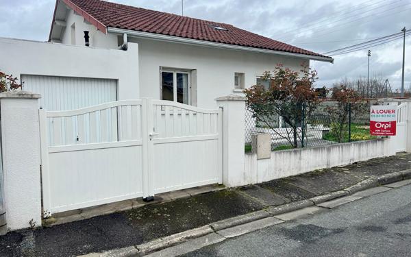 Maison à louer    4 pièces •  Tarbes