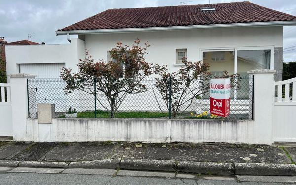 Maison à louer    4 pièces •  Tarbes