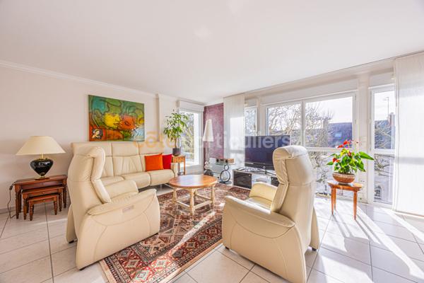 Vente Appartement98,67 m² - 3 Pièces - NANTES (44000)
