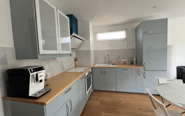 Appartement à vendre    3 pièces • 59 m2 Plaisir