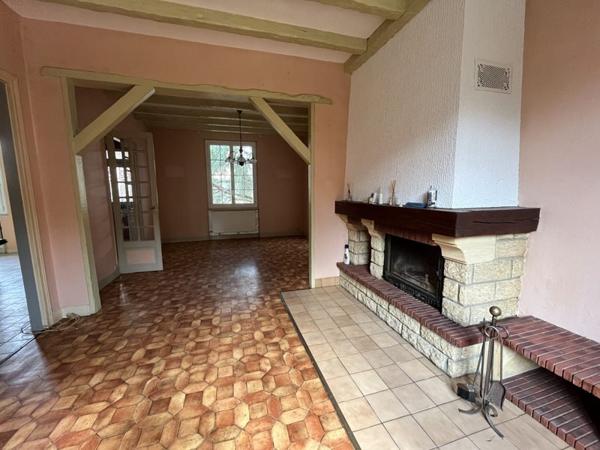 Maison à vendre 87 920 € Vierzon 6 p 120 m² DPE D