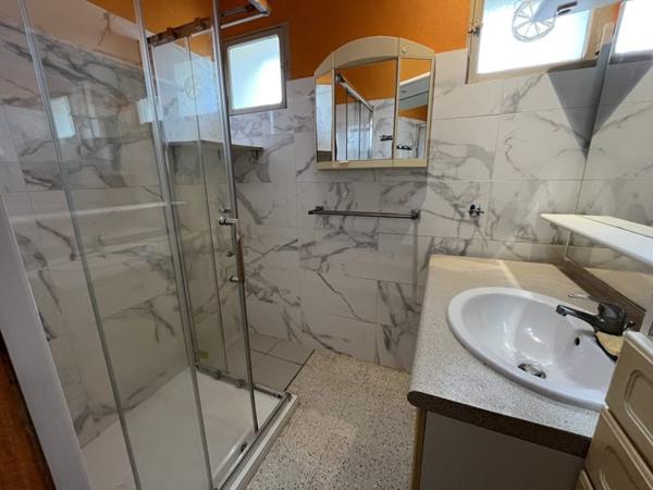 Maison à vendre 87 920 € Vierzon 6 p 120 m² DPE D