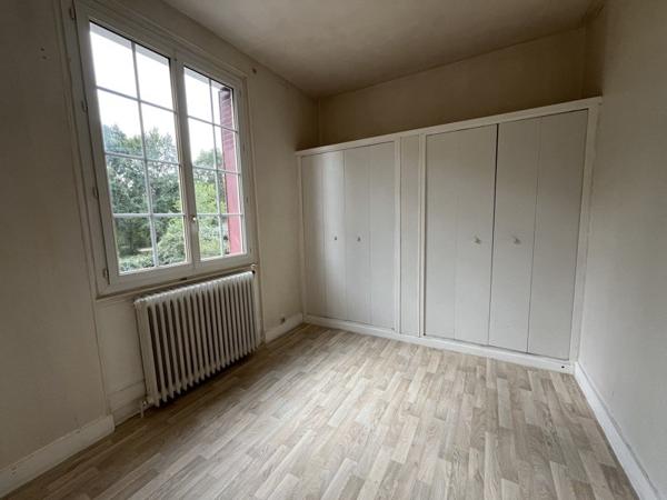Maison à vendre 87 920 € Vierzon 6 p 120 m² DPE D