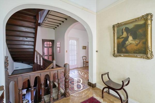 La Madeleine, Maison 4 Chambres -  350 m² à vendre