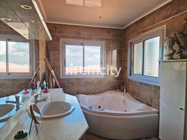 Maison 4 pièces - 168 m² Bien prestige