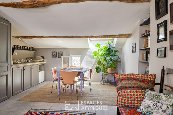 Maison de village au charme unique alliant caractère ancien et confort contemporain