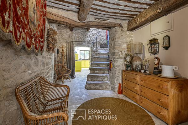 Maison de village au charme unique alliant caractère ancien et confort contemporain