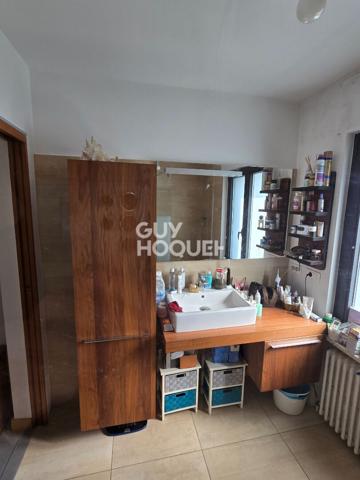 Maison Guélange 4 pièce(s) 150 m2