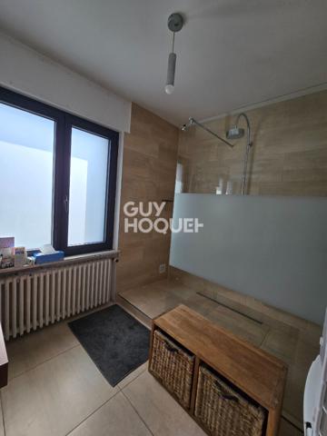 Maison Guélange 4 pièce(s) 150 m2