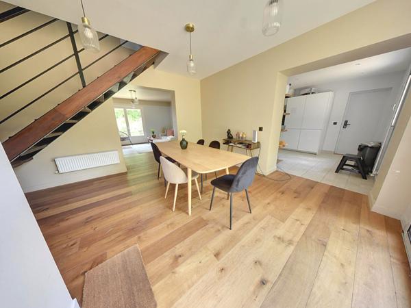 Maison Bry Sur Marne 9 pièce(s) 189 m2