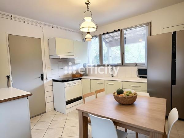 Maison 5 pièces - 105 m² Exclusivité efficity