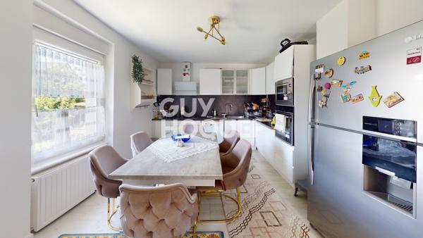 Maison 4 chambres sur 9 ares!
