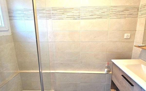 Appartement à louer    2 pièces • 40,73 m2 Marseille 14