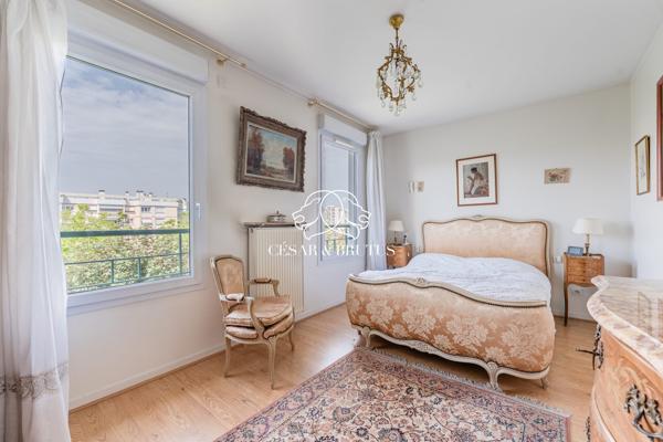 Toit-Terrasse d’Exception (105 m²) : T5 traversant de 130 m² sans vis-à-vis – Écully