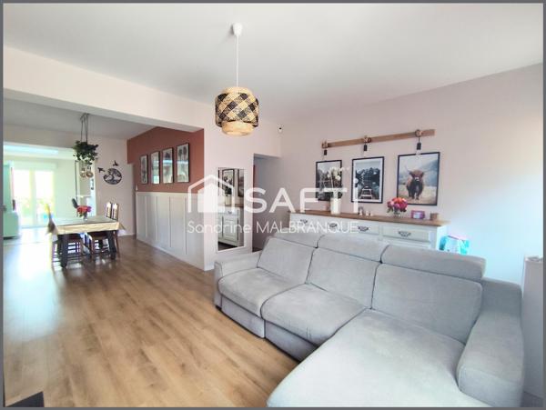 A vendre en EXCLUSIVITÉ maison de plus de 125 m2 ,4 chambres, jardin clos et garages