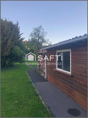 A vendre en EXCLUSIVITÉ maison de plus de 125 m2 ,4 chambres, jardin clos et garages