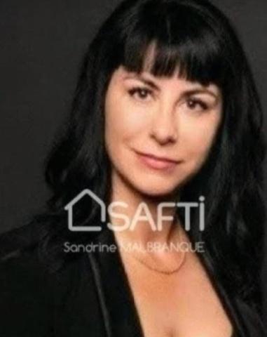 A vendre en EXCLUSIVITÉ maison de plus de 125 m2 ,4 chambres, jardin clos et garages