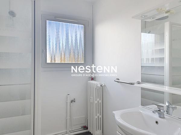 Appartement lumineux 62 m² dernier étage, proche centre