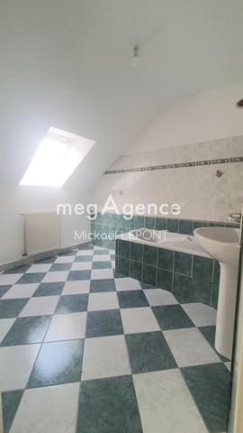 Maison à CHANGE, 53810 - 6 pièces 117m²