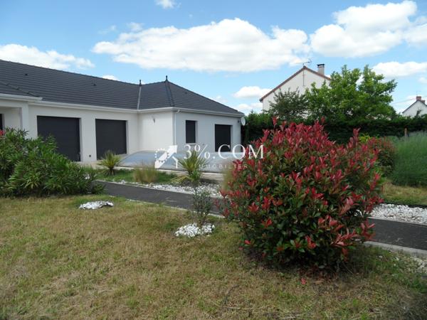 3%.COM VILLA DE 186M2 SUR PARCELLE DE 928M2 Targe (86100)